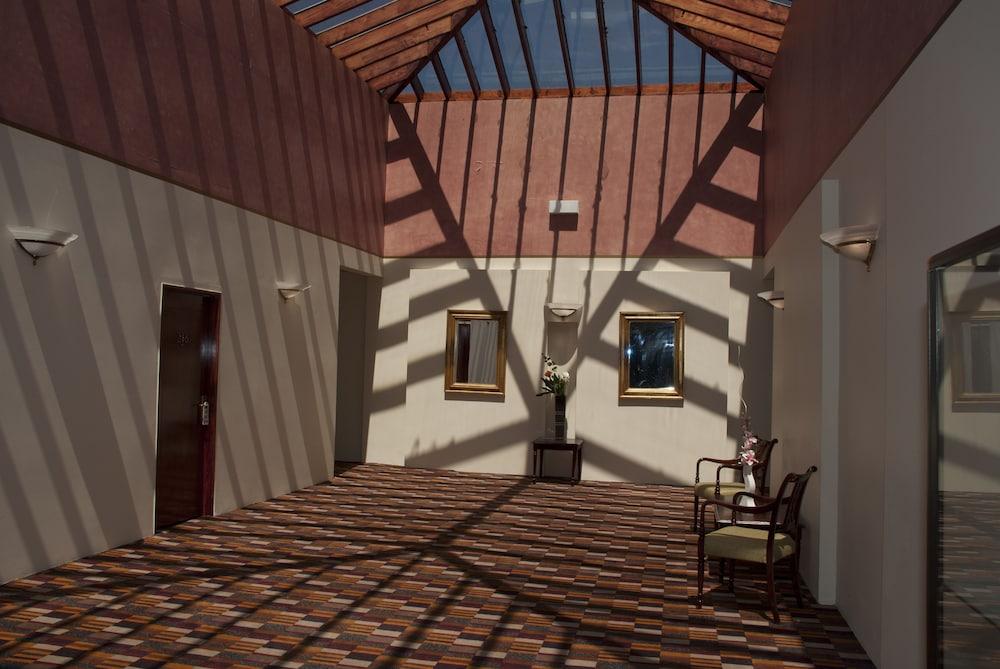 Hotel Vr Hamilton Exterior foto